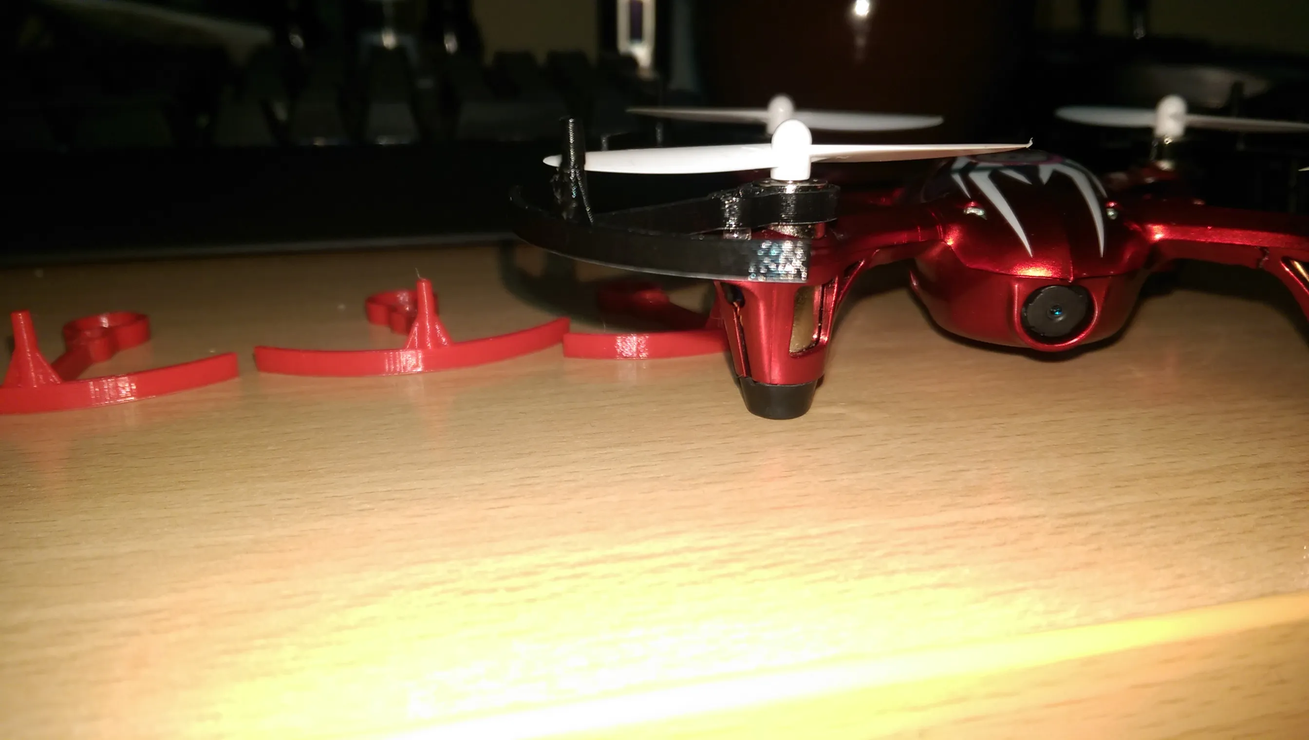 Apsaugos dronui 3D spausdintos